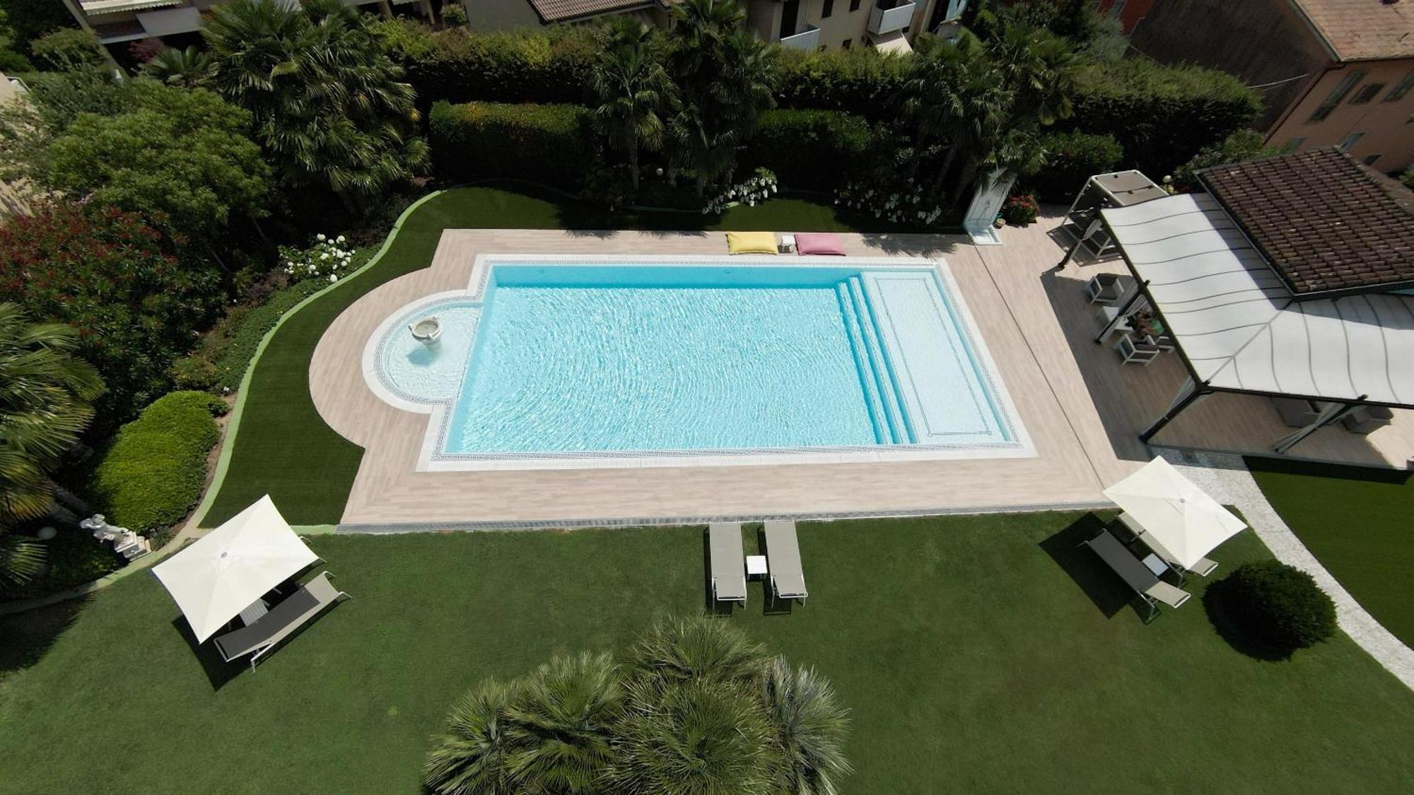 Villa Angela - Italian Homing Desenzano del Garda Buitenkant foto