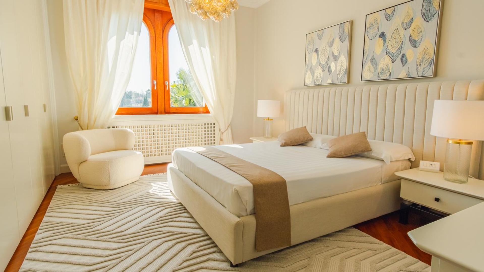 Villa Angela - Italian Homing Desenzano del Garda Buitenkant foto